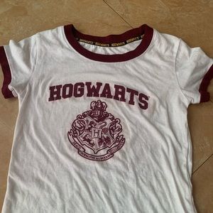 Size L girls Hogwarts Harry Potter shirt